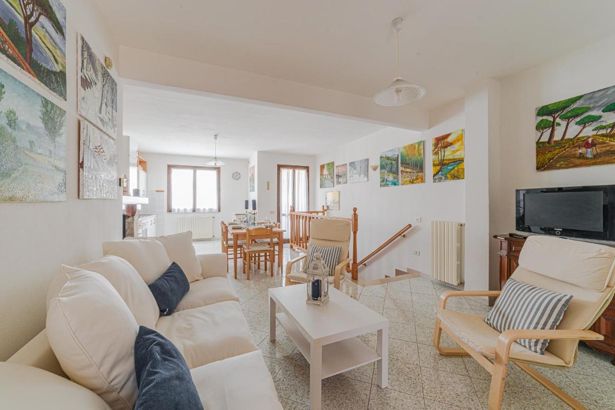 Elegante Casa a Donoratico Comfort e Relax a Due Passi dalla Costa degli Etruschi - Housity