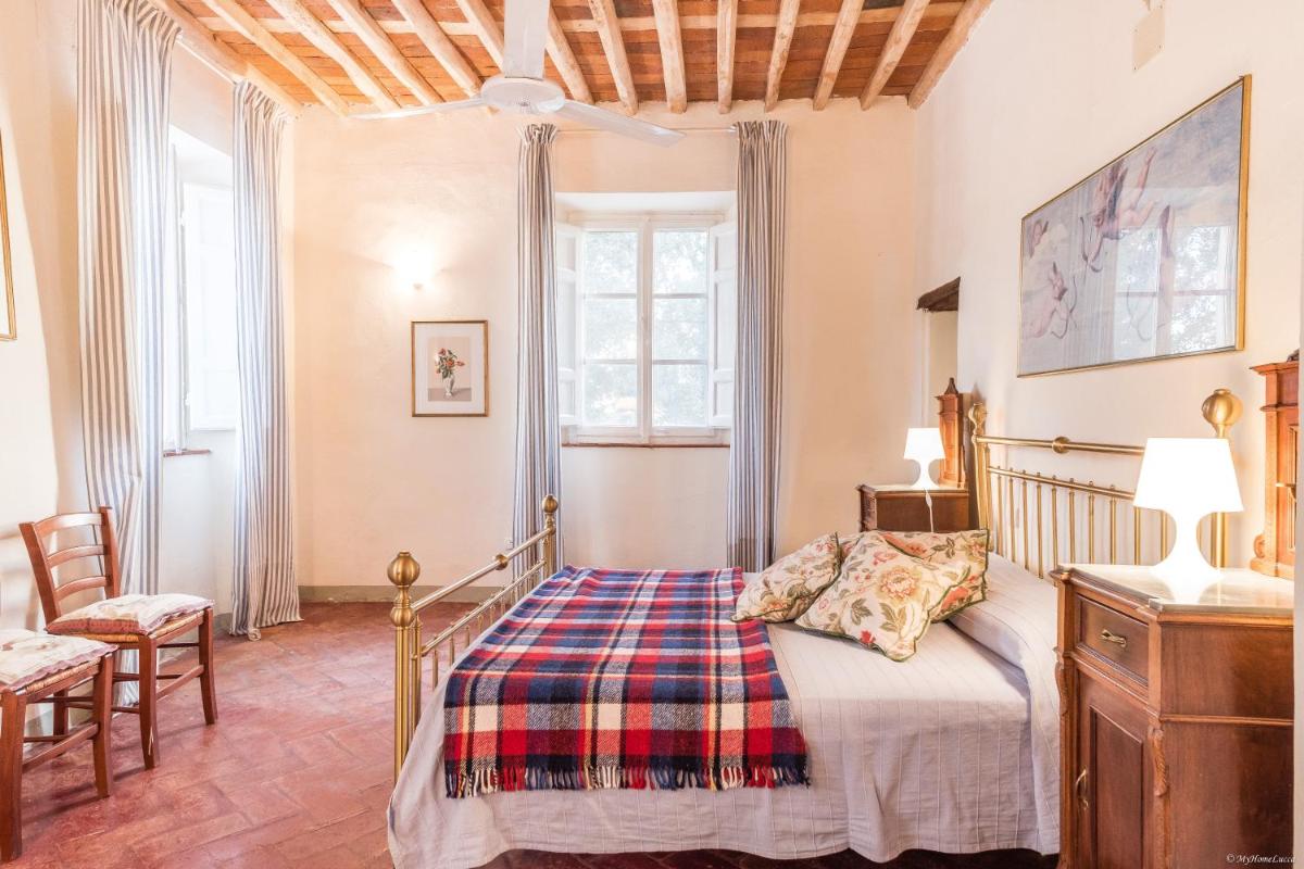 Suitetrails - Villa Cenami Apartments with BIG POOL