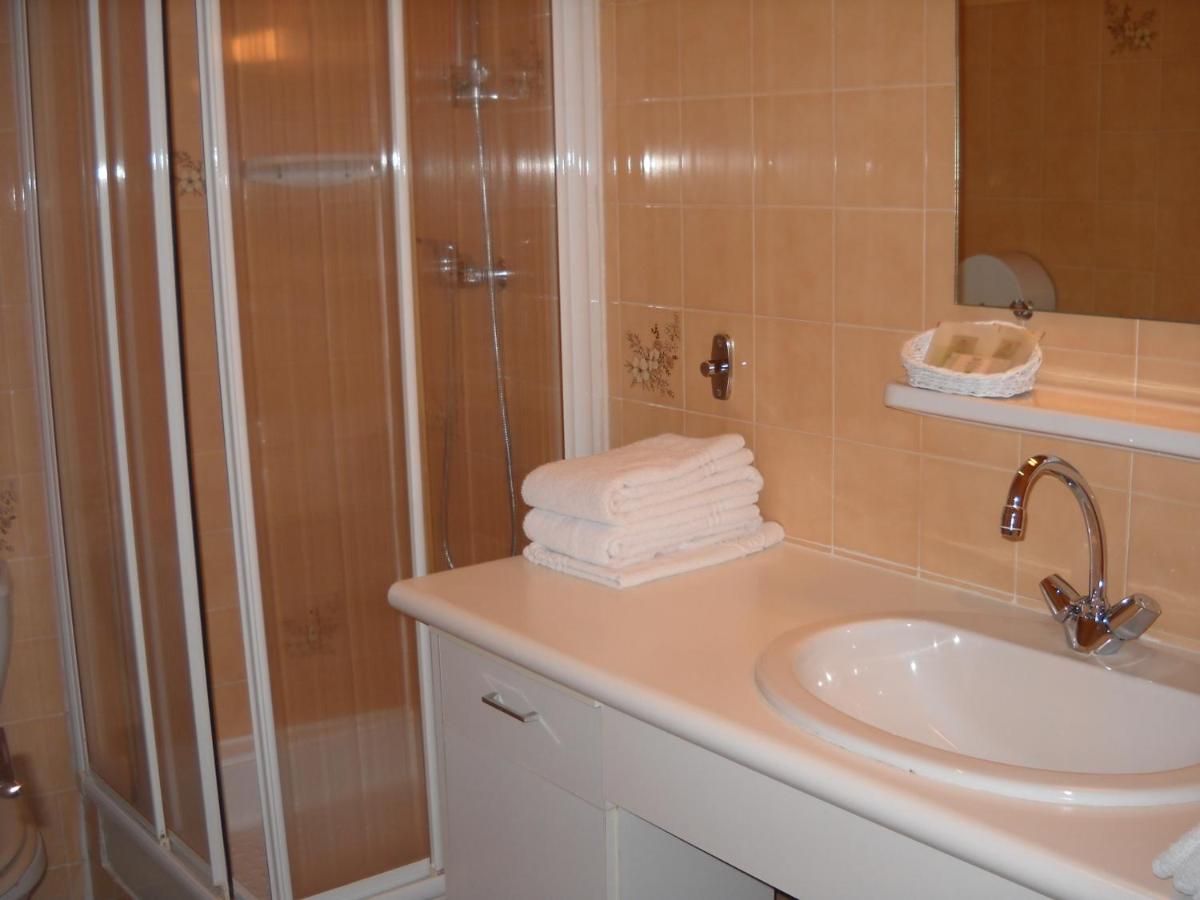 Logis Hotel Bellevue - Housity