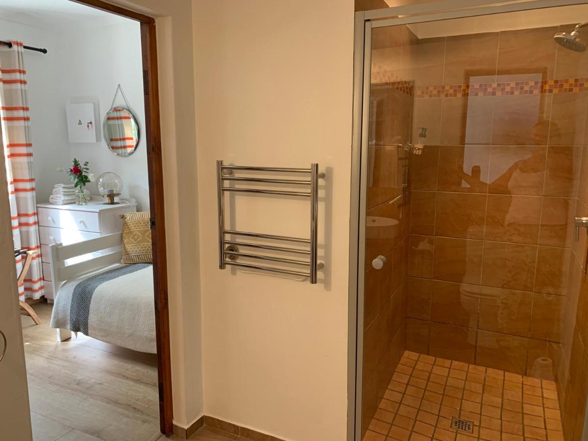 Suitetrails - Garden Cottage in Ambiente Guest House