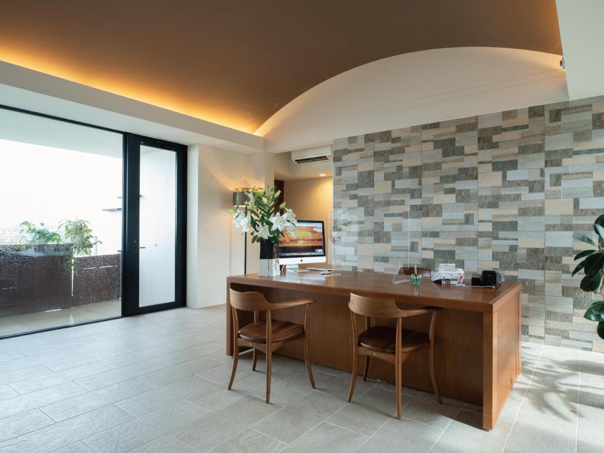 Condominium T-Room - Housity
