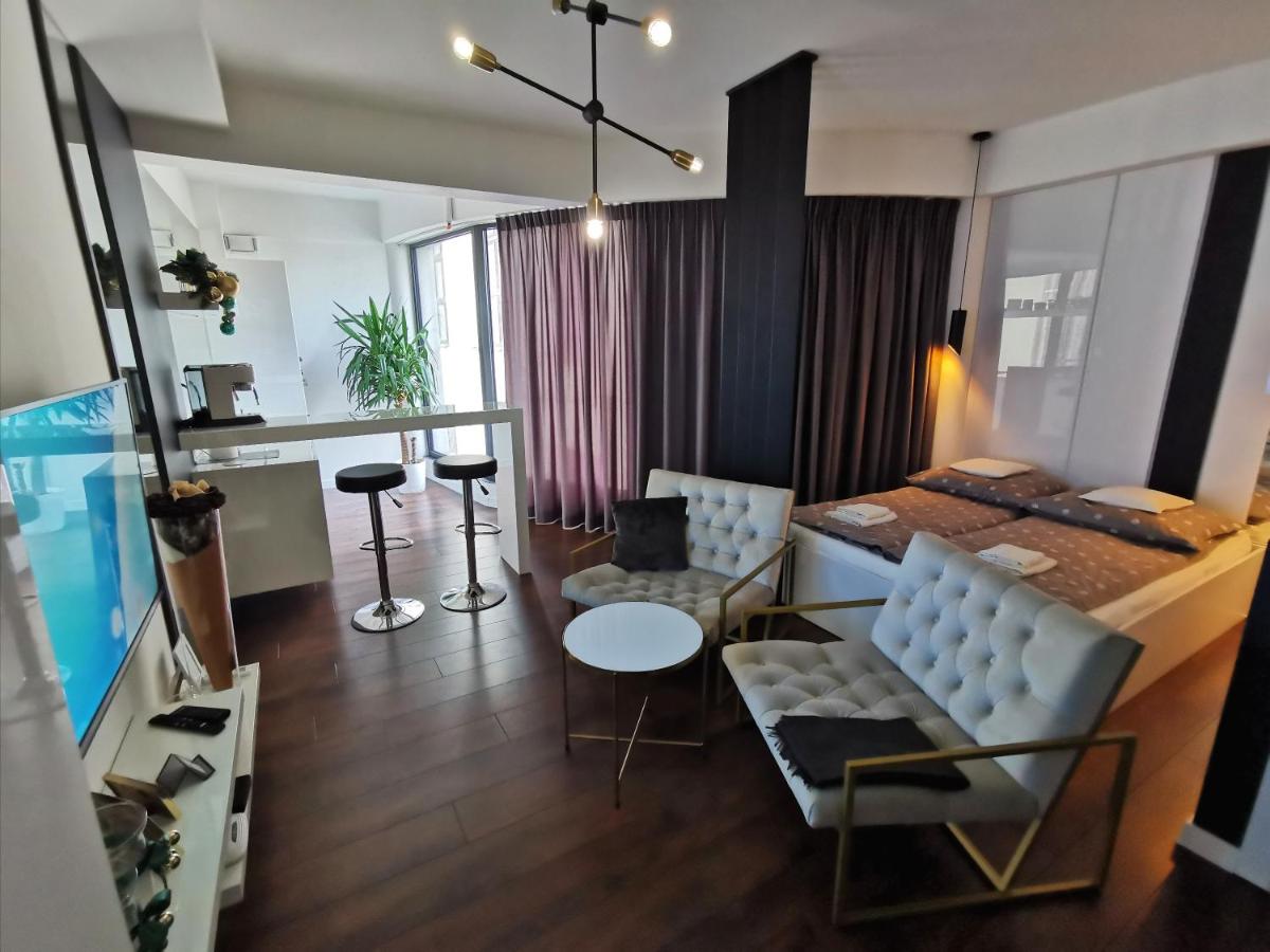 MAXX - Housity