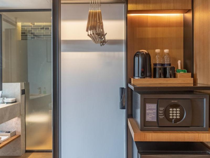 GreenTree Eastern Binhu Road Wanda Hotel - Housity