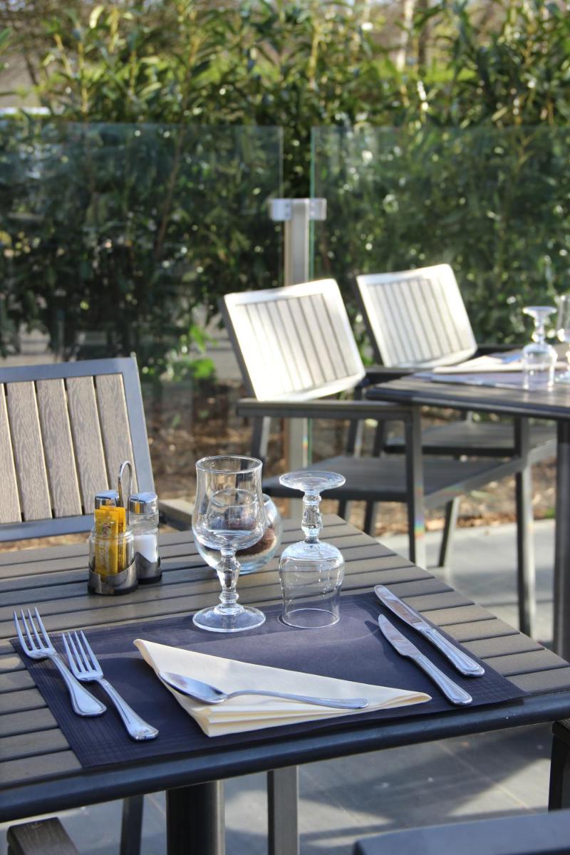 Kyriad Saint Quentin en Yvelines - Montigny - Housity