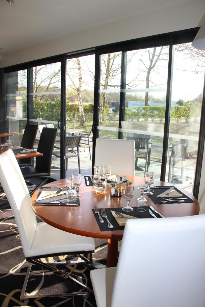 Kyriad Saint Quentin en Yvelines - Montigny - Housity