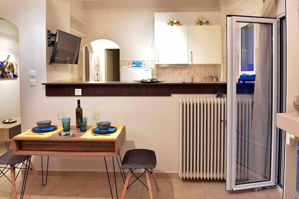 Suitetrails - Glyfada's House Project!