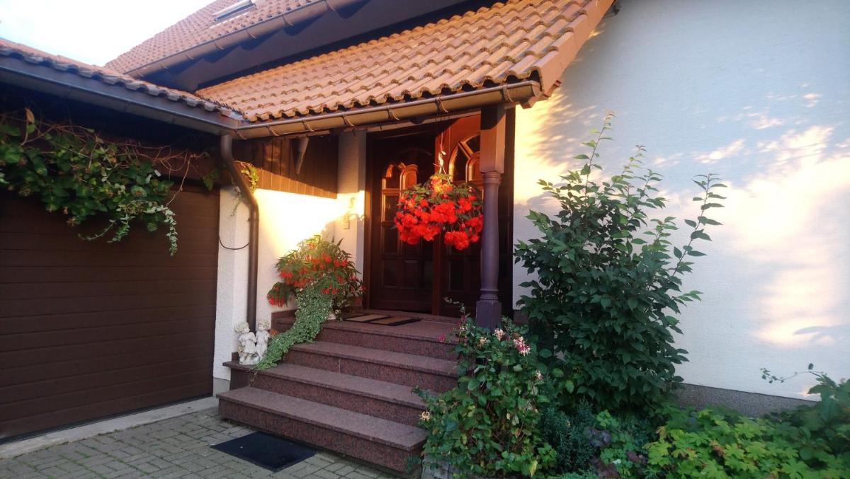 Apartment in Eibenstock 30354 - Housity