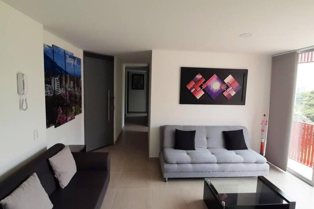 Apto completo en Edif. Merlot-Cerca al WT.Center - Housity