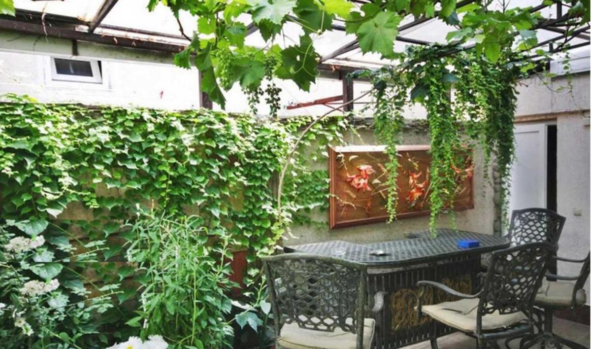 Suitetrails - Solyaris Guesthouse