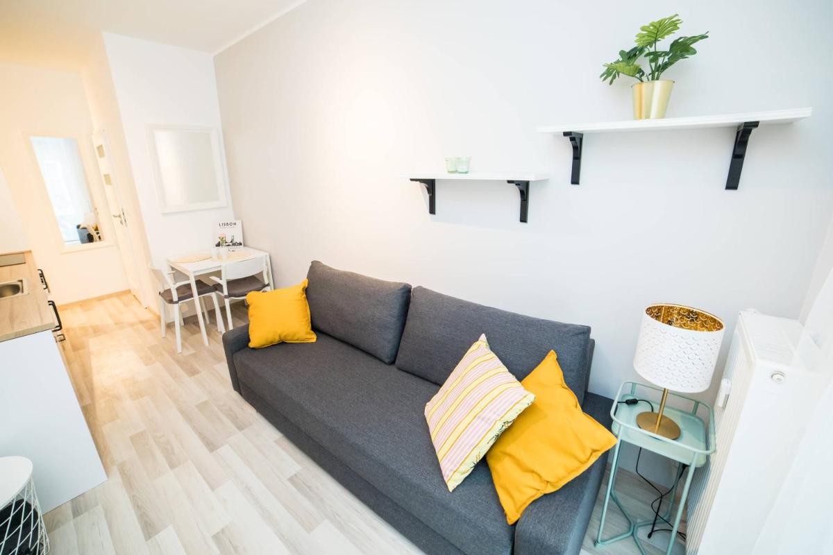 Hey Stay Apartment with private garden - Housity