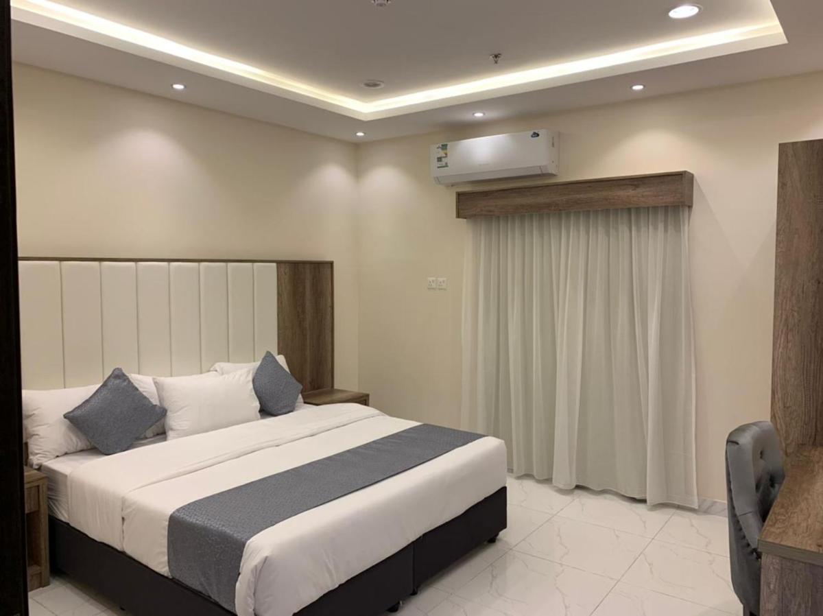 MN Luxury Apartments - Housity