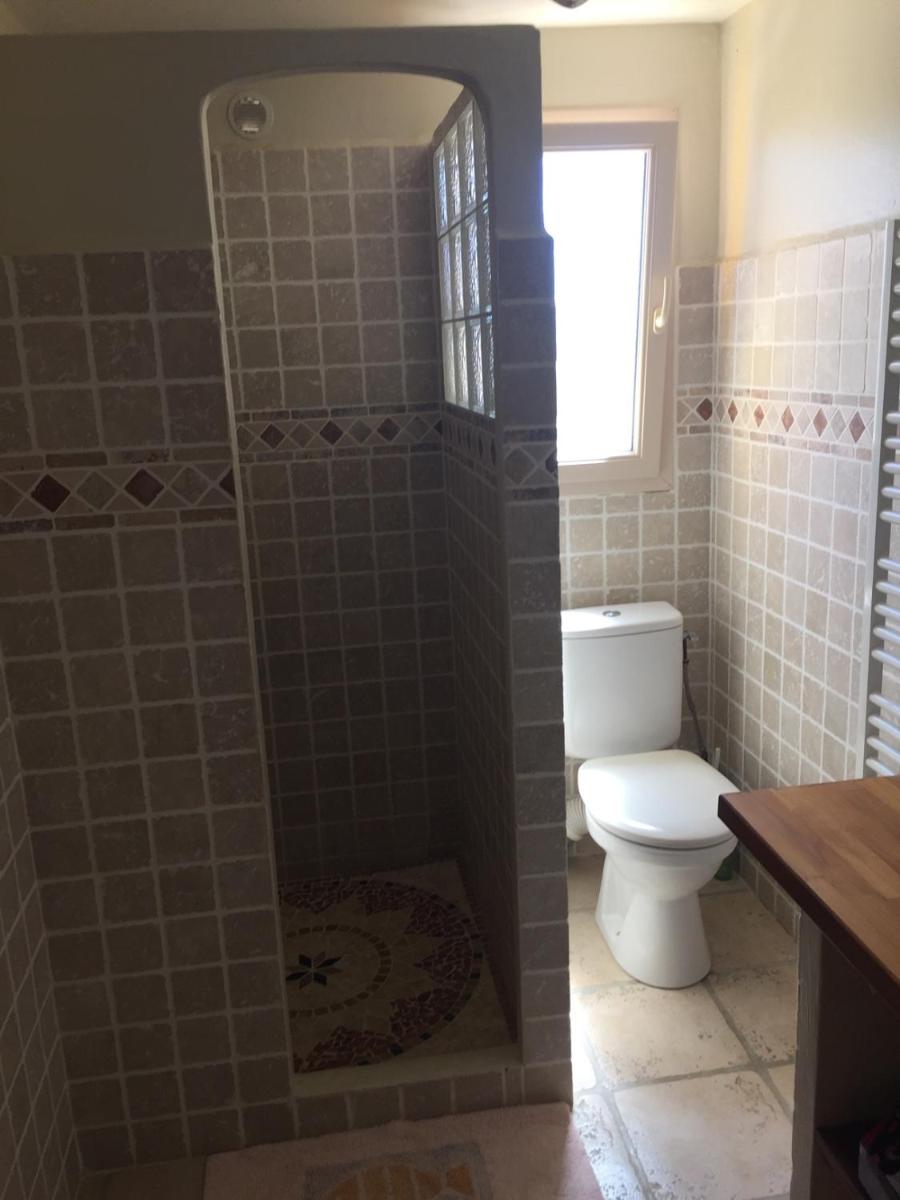 T3 dans maison de charme avec vue mer - Housity