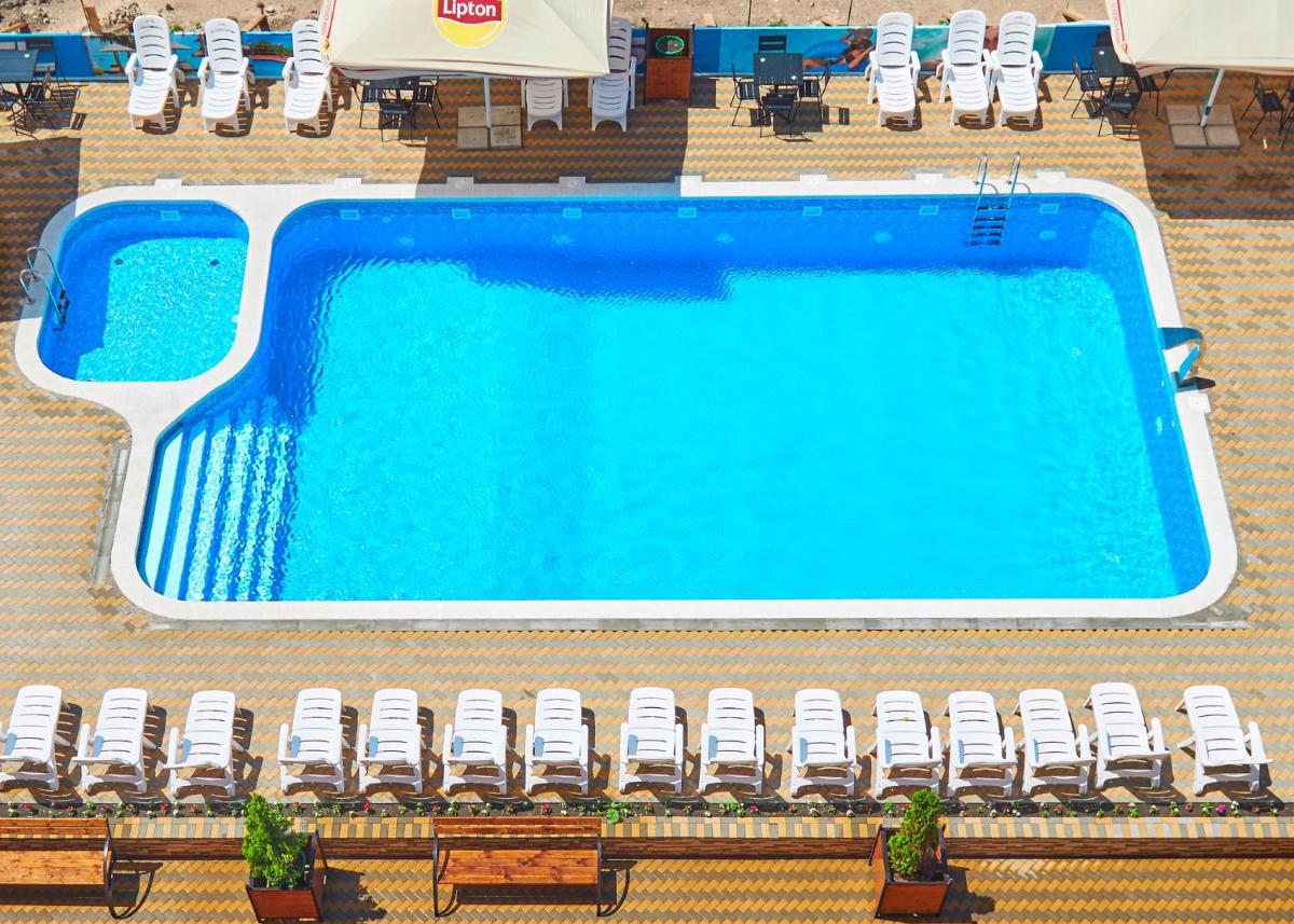 Hotel Alfa Summer - Housity