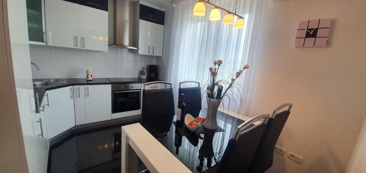 Apartment in Kastel/Istrien 11974 - Housity
