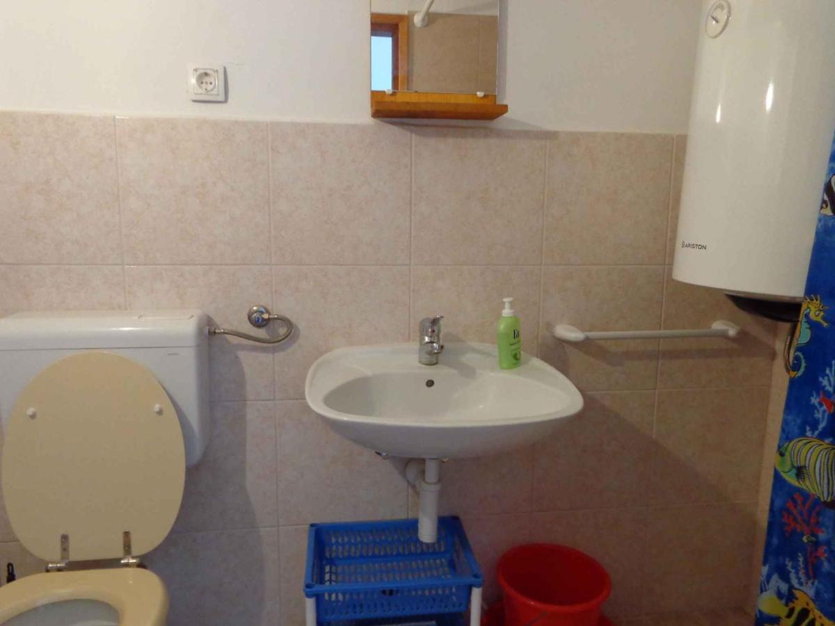 Apartment in Sveta Marina/Istrien 8787 - Housity