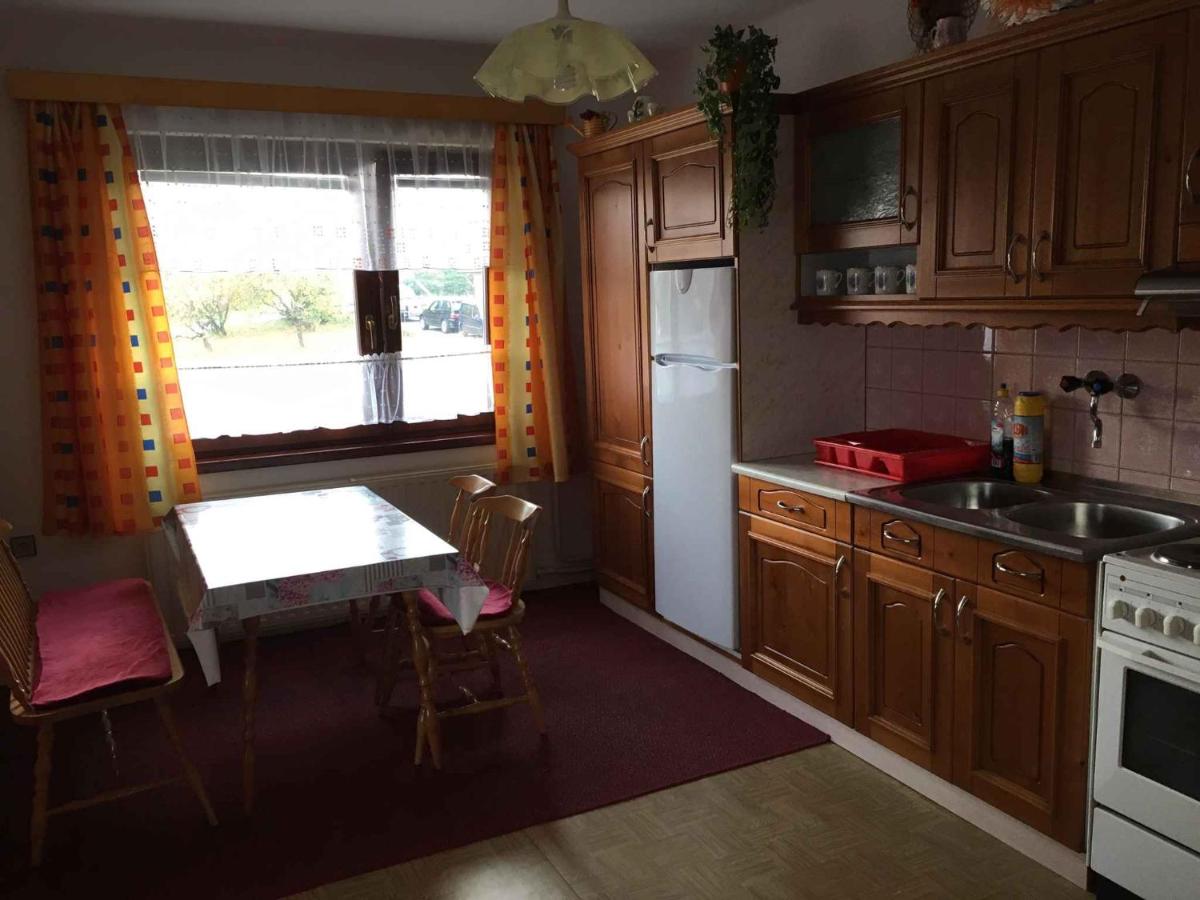 Apartment in Martinice v Krkonosich 2422 - Housity