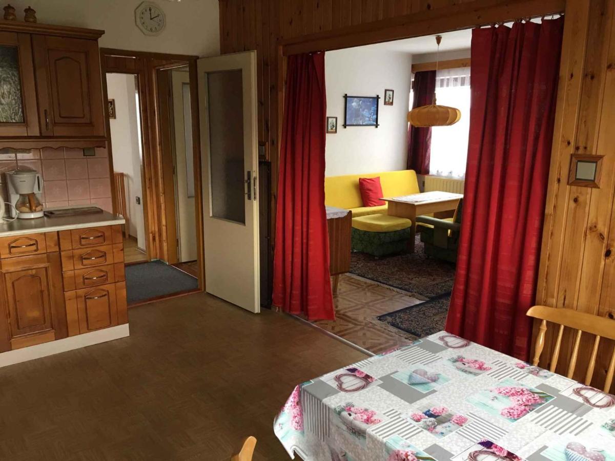 Apartment in Martinice v Krkonosich 2422 - Housity