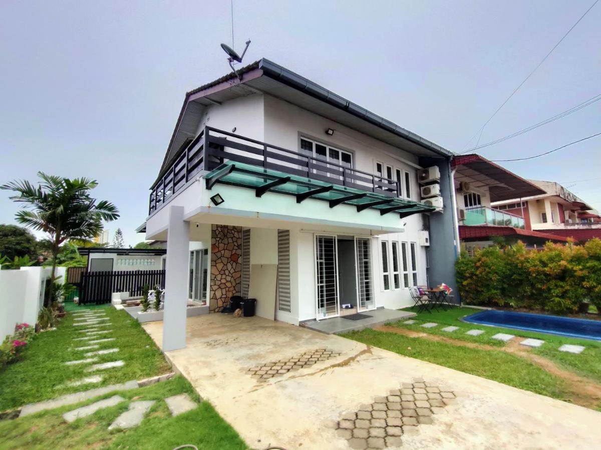 Melaka Klebang Private Pool Villa/Near Beach/Town Area - Housity