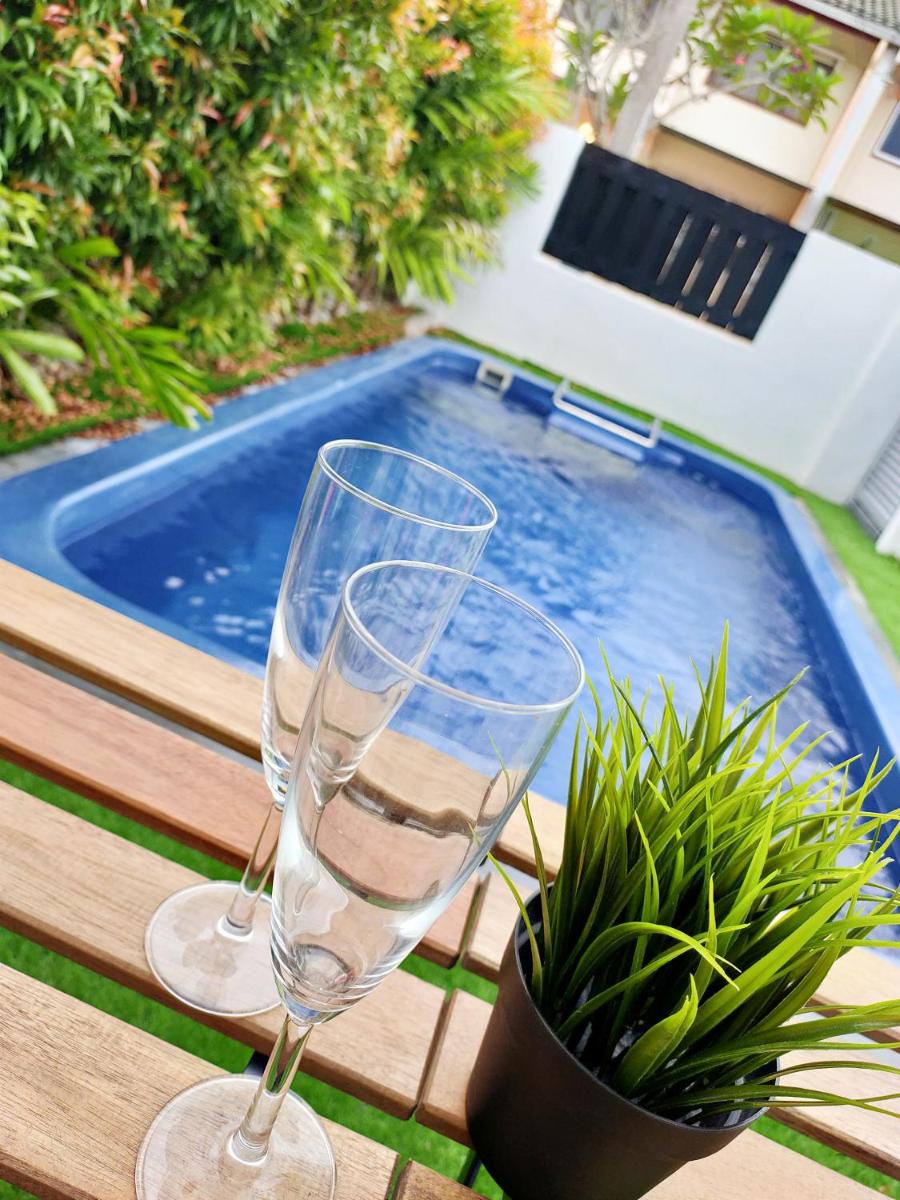 Melaka Klebang Private Pool Villa/Near Beach/Town Area - Housity