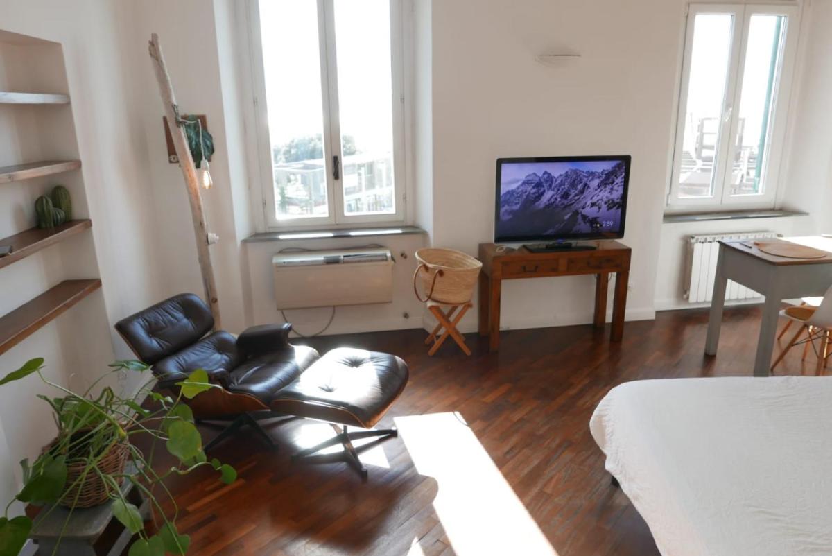 THE SUNSHINE LOFT - Housity