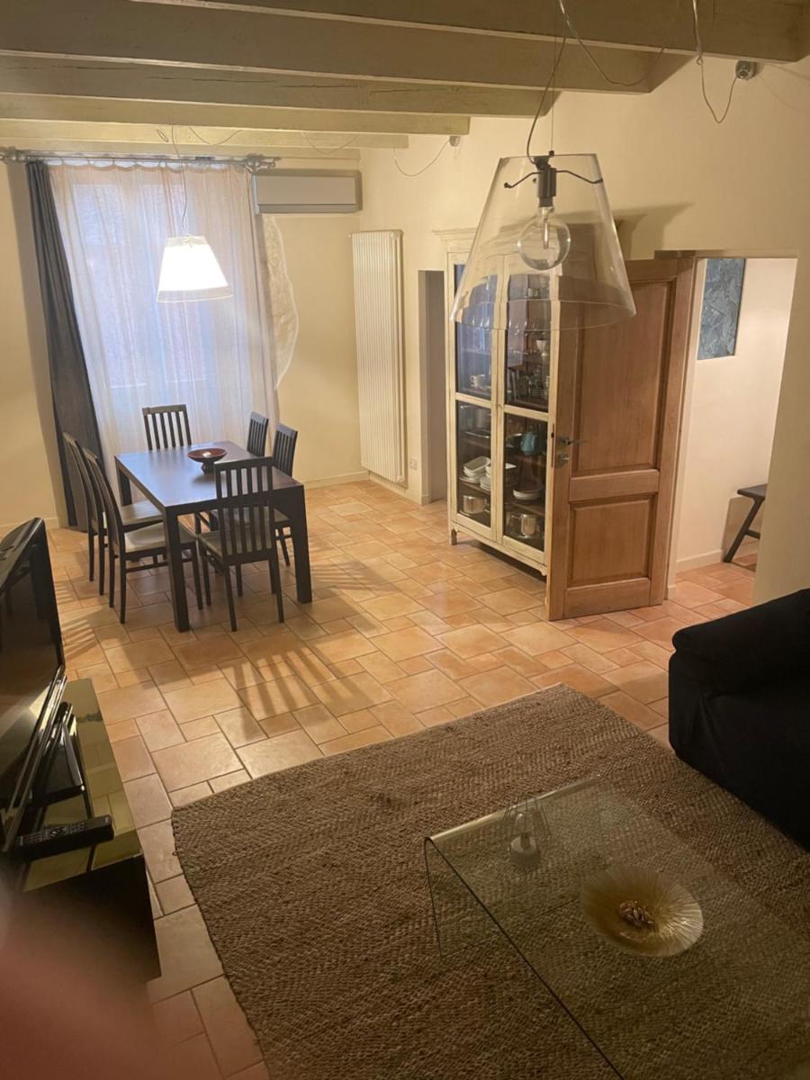 Suite Home Al Centro Di Sassari - Housity