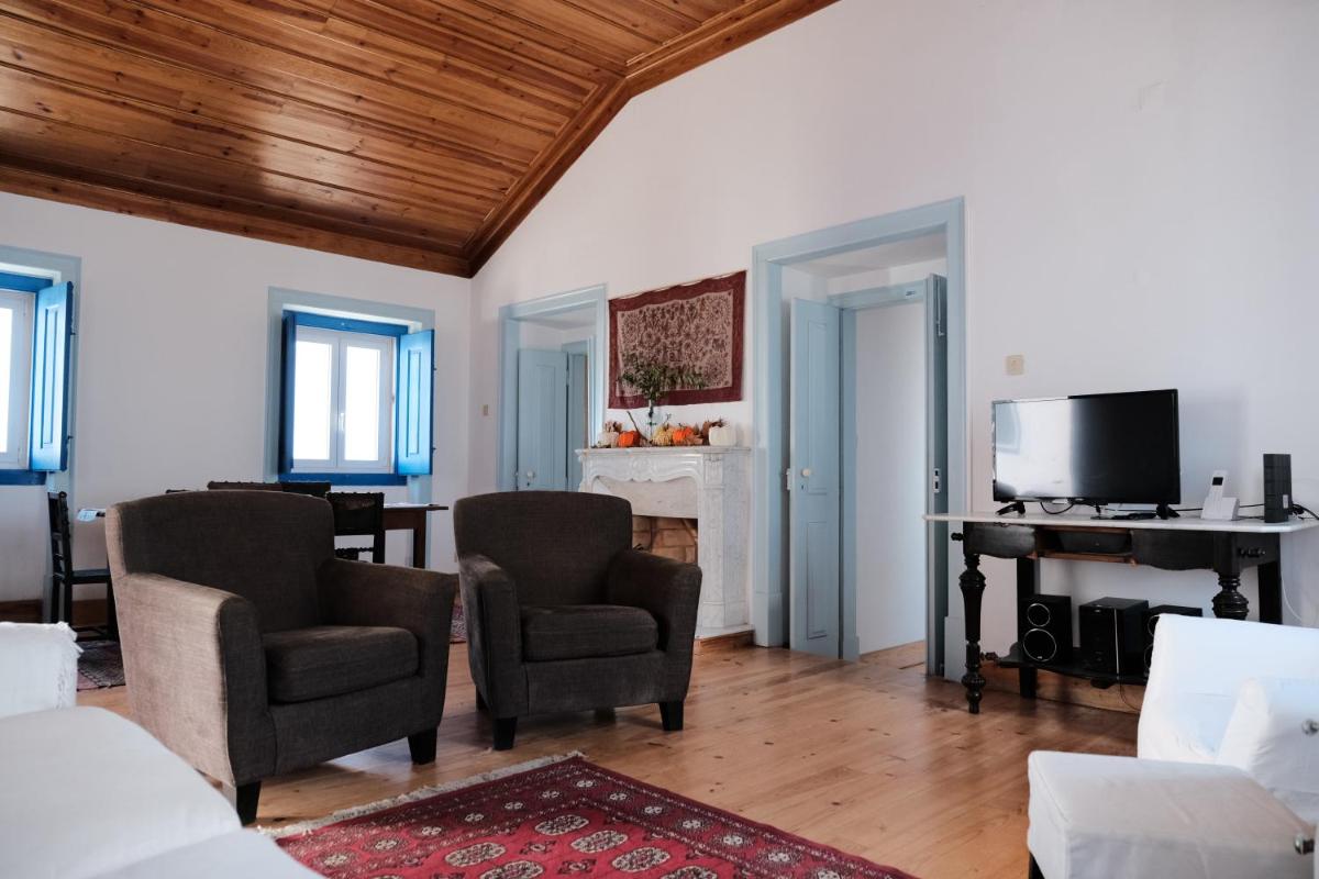 Azóia 10 - Hostel & Casas de Campo - Housity