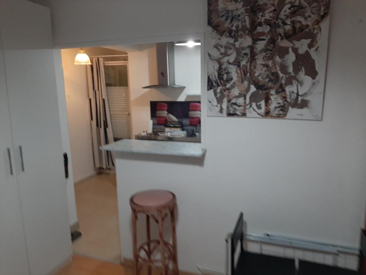 Studio charmant tout équipé - Housity