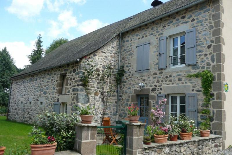 gîtes des abeilles - Housity