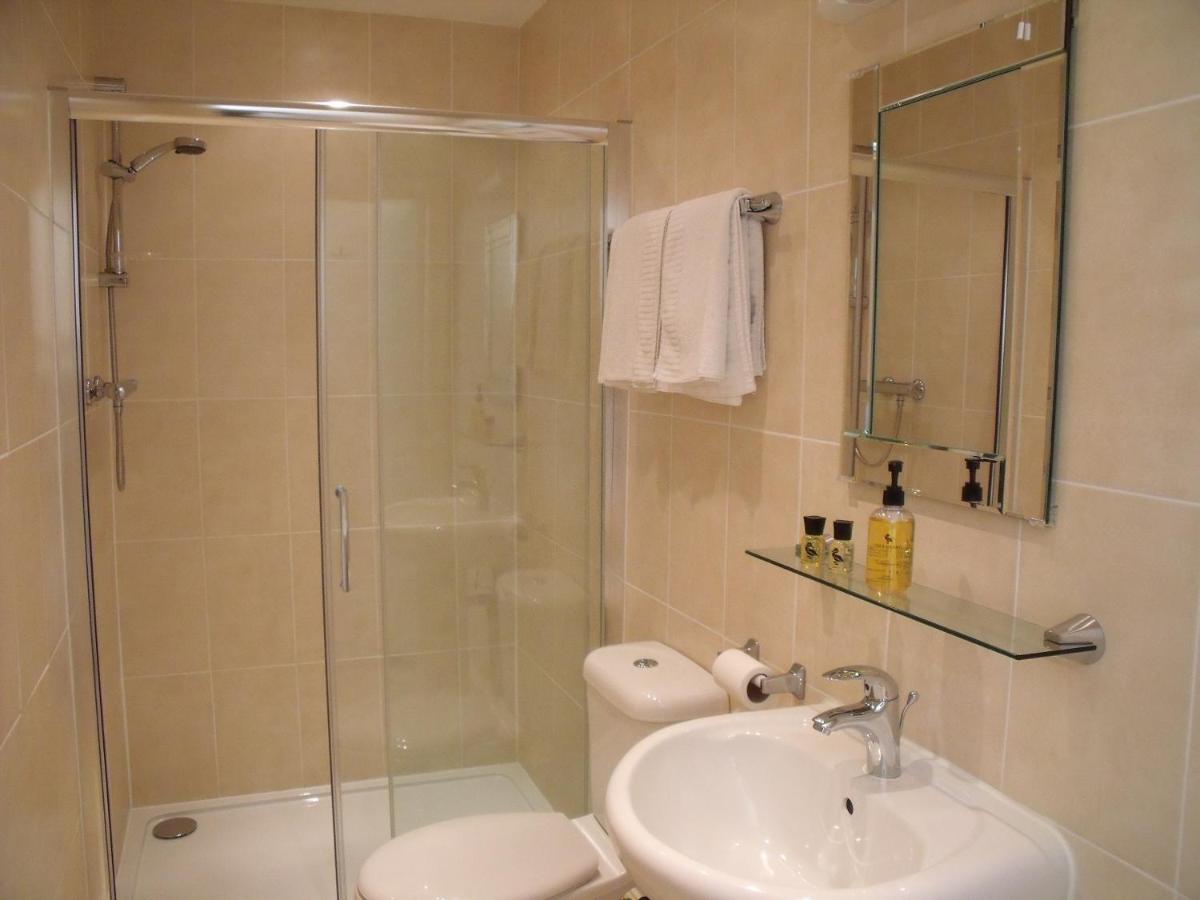 Britannia Guest House - Housity