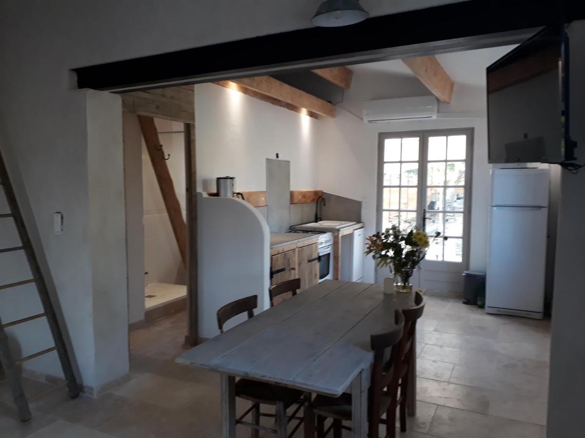 La Petite Maison Dans Les Vignes - Housity