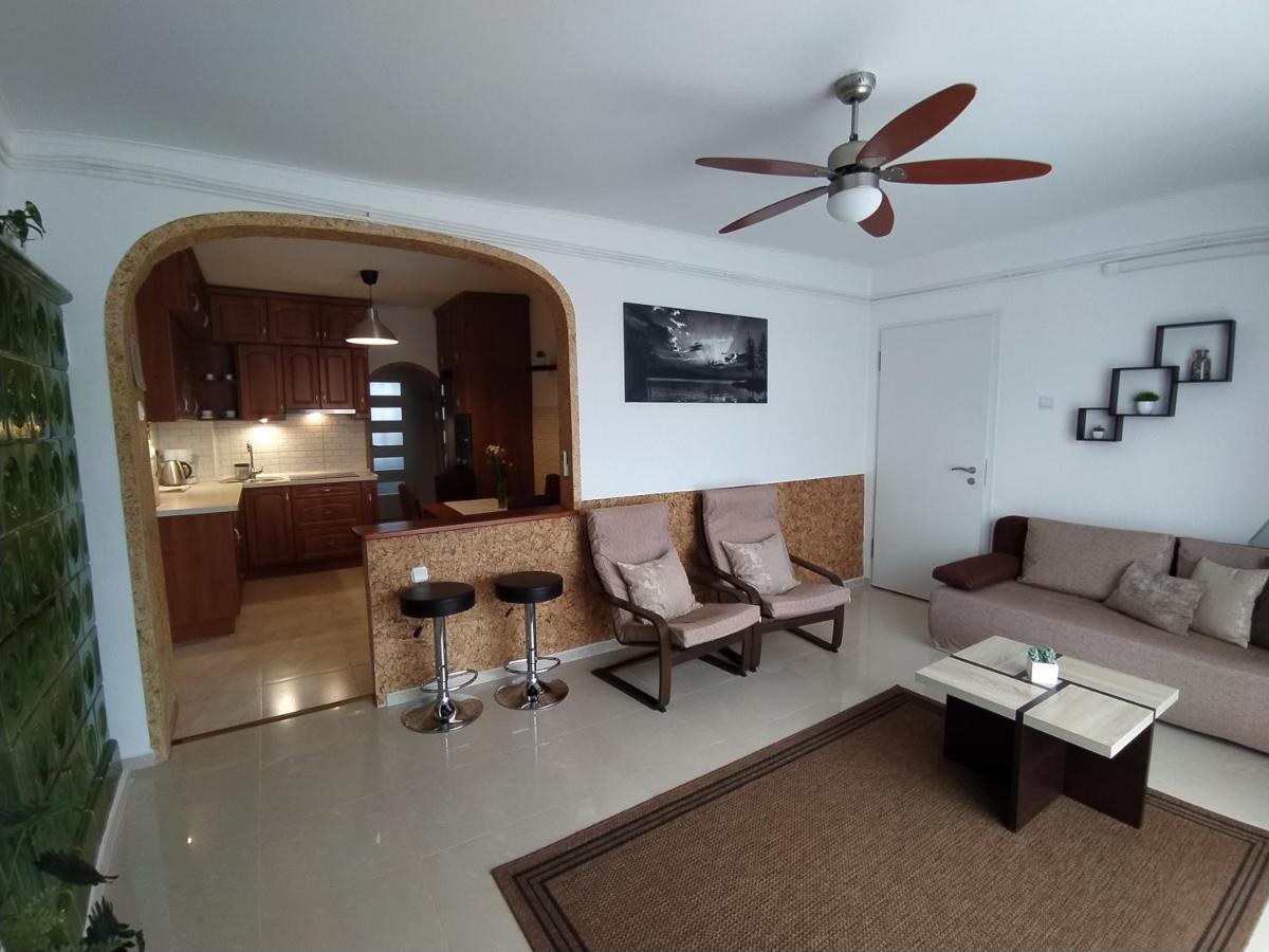 AnitApartman - Housity