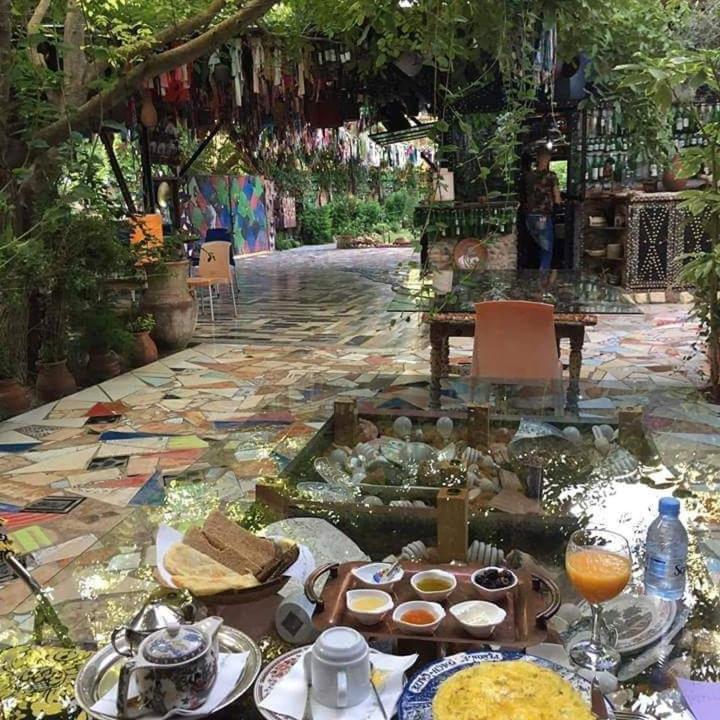 Maison d'hotes Ait Bou Izryane - Housity