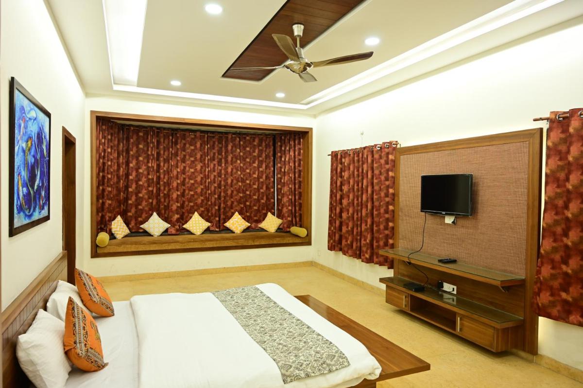 blue lagoon resort - Housity