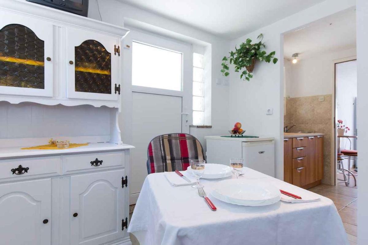 Studio in Vrbnik - Insel Krk 36776 - Housity