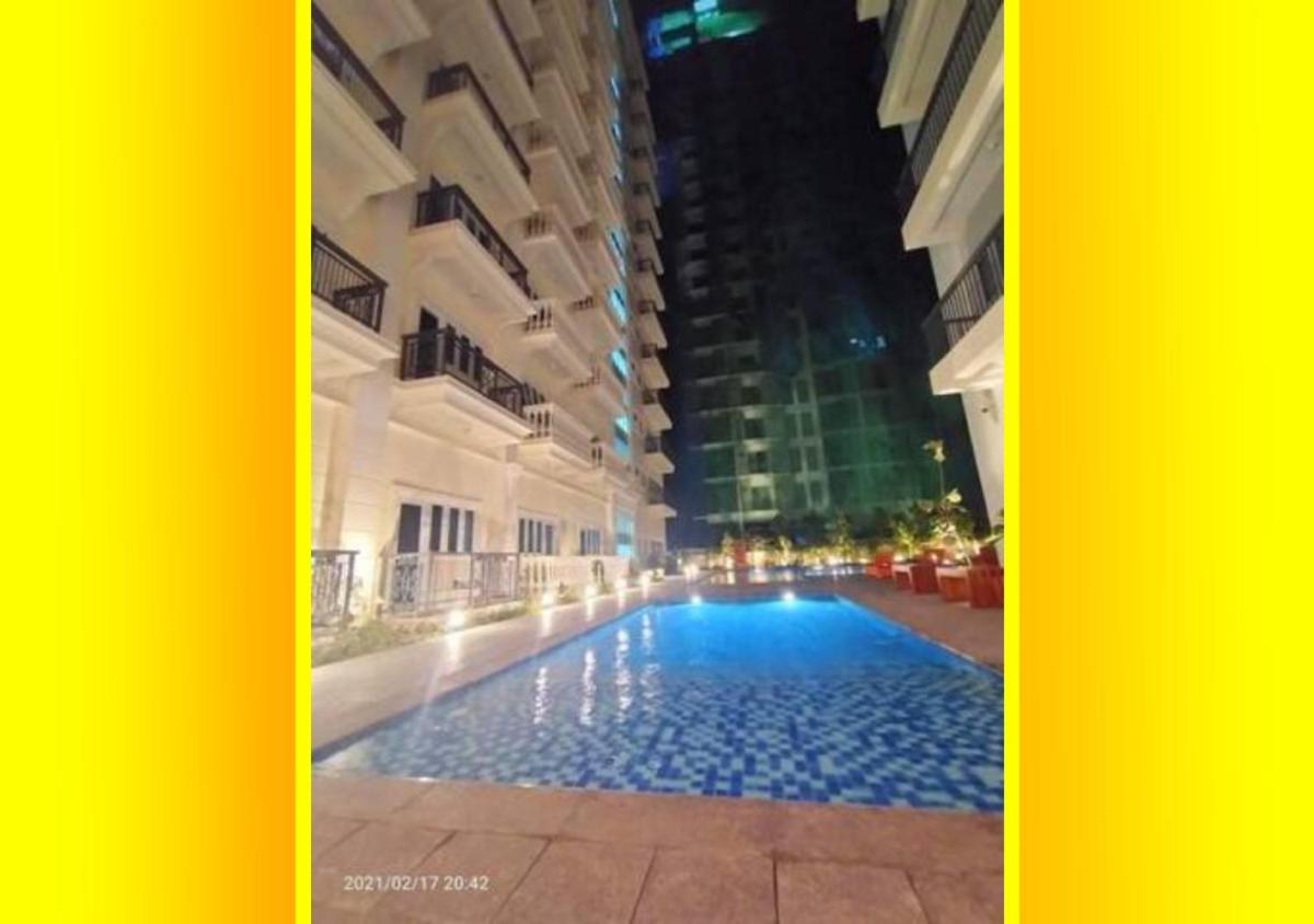 Suitetrails - Lafayette Park Square,Iloilo Business Park Condo P