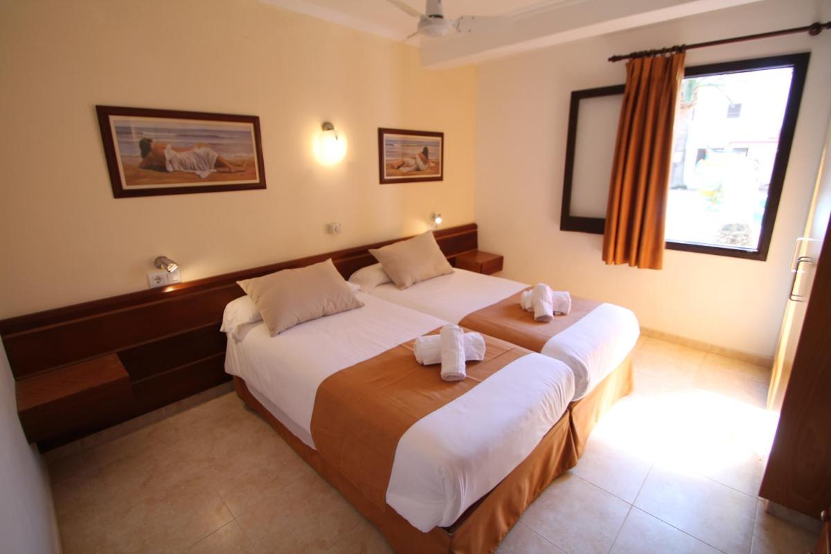 Apartaments Talayot - Housity