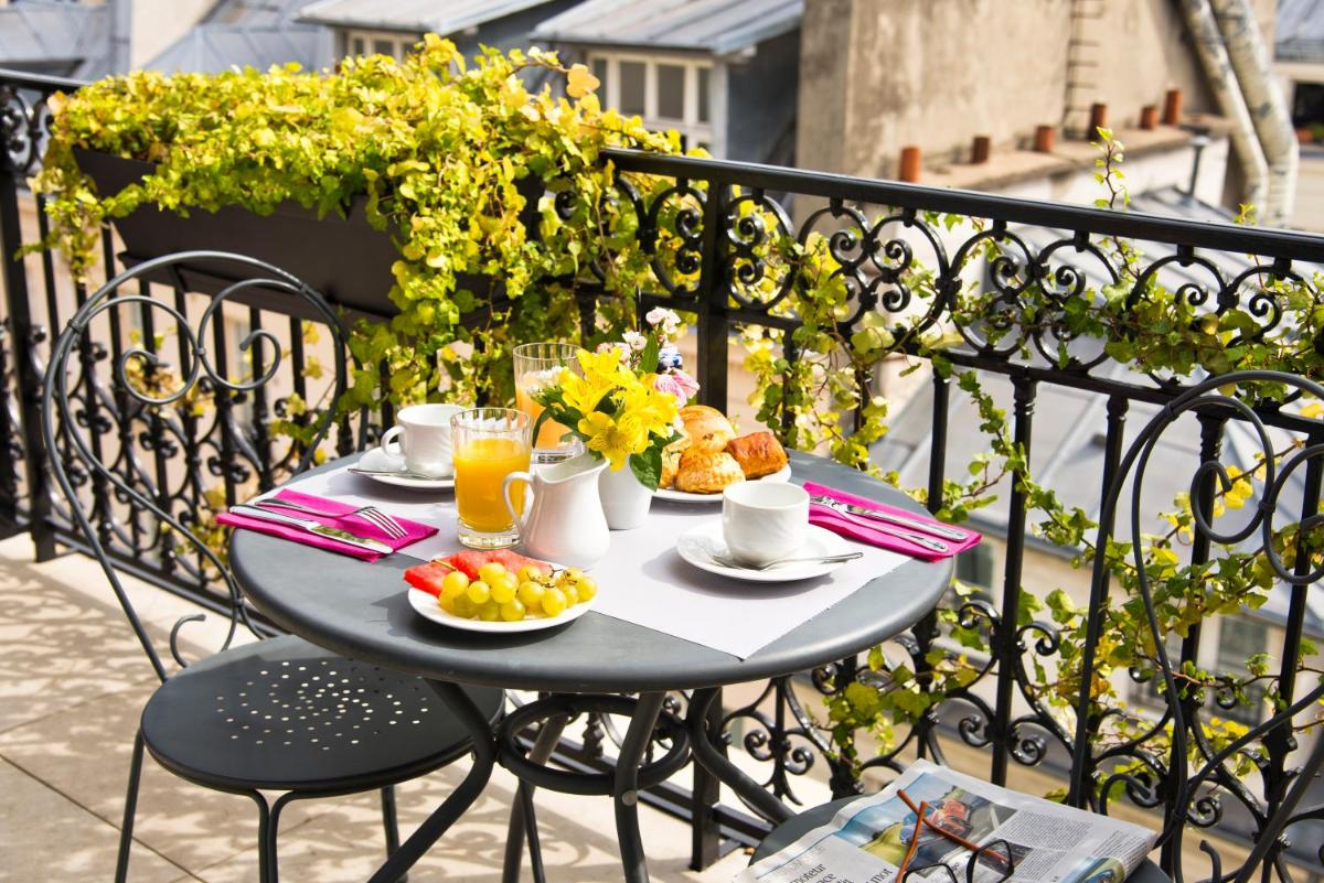 Nourriture dans l'hôtel ou à proximité