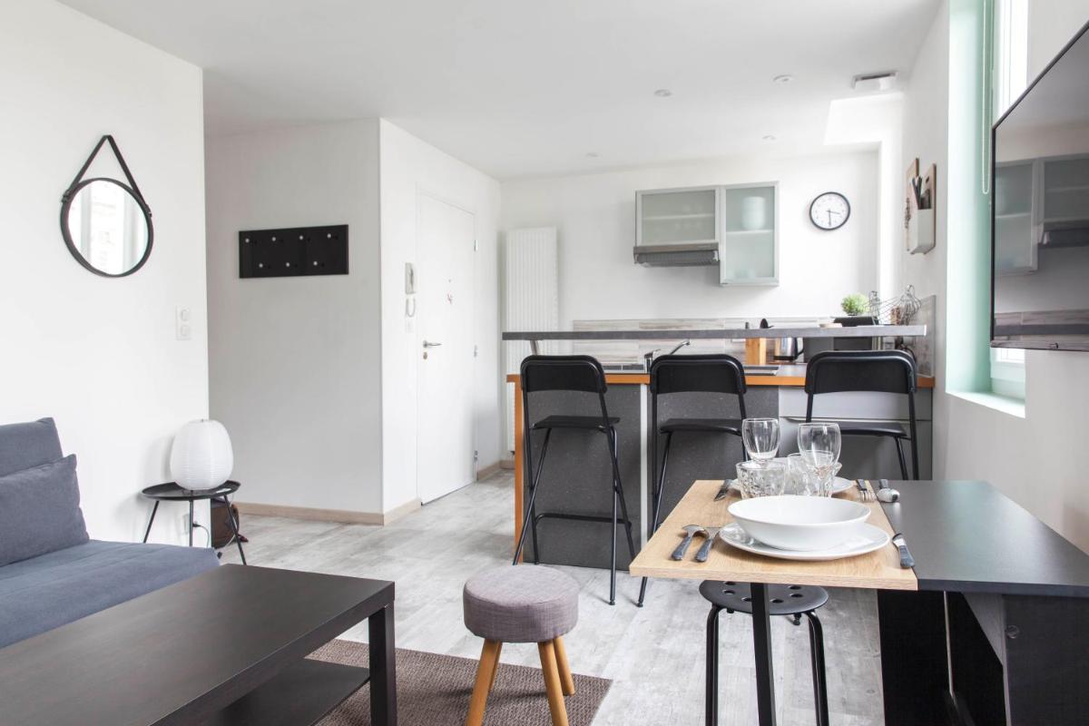 Le RI-BELLOT de 1 à 4 pers - Lit King Size - Housity