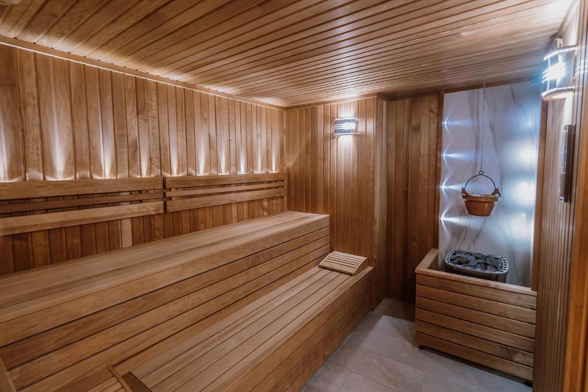 Ensana Ursina - Housity