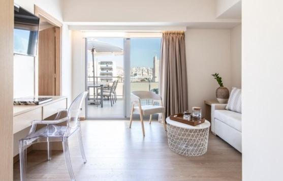 Suitetrails - Gallery Suites & Residences