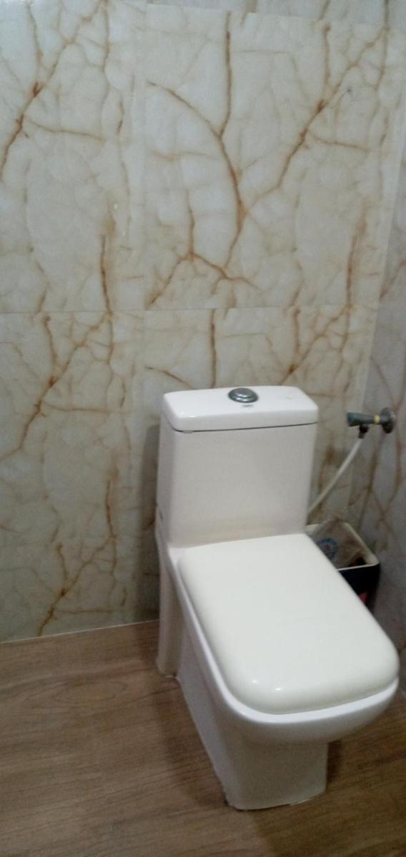 Lake Town Guest House - Housity