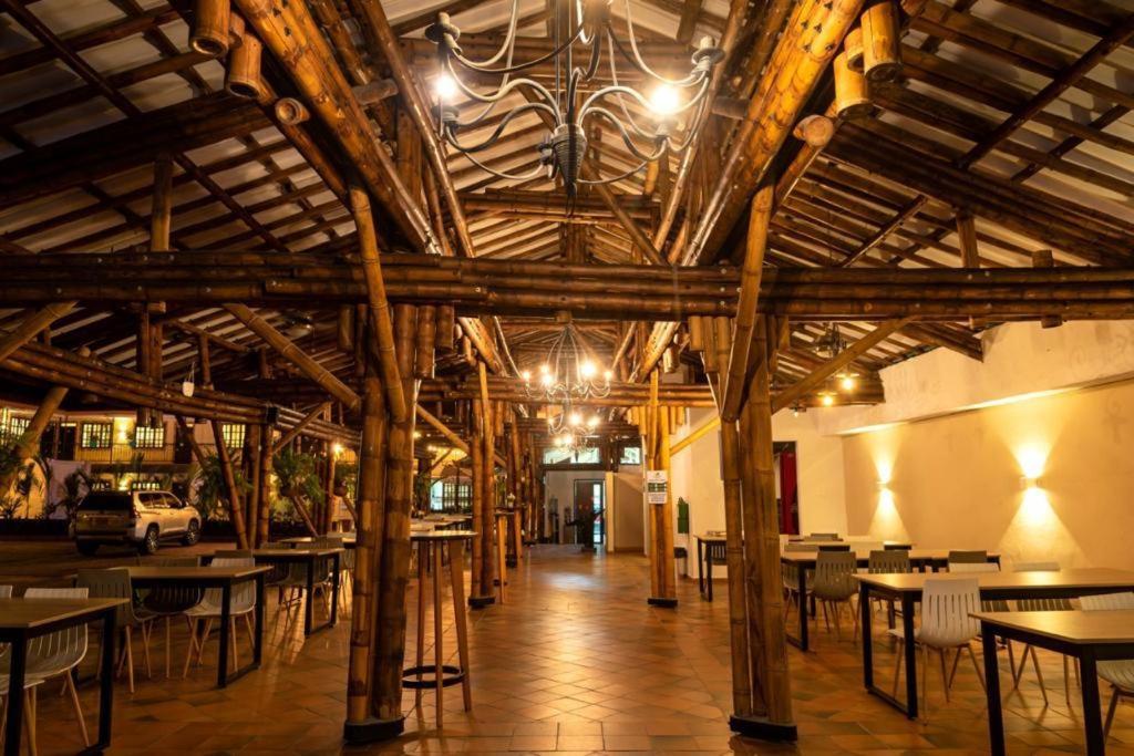 Suitetrails - Hotel Vanguardia Natural