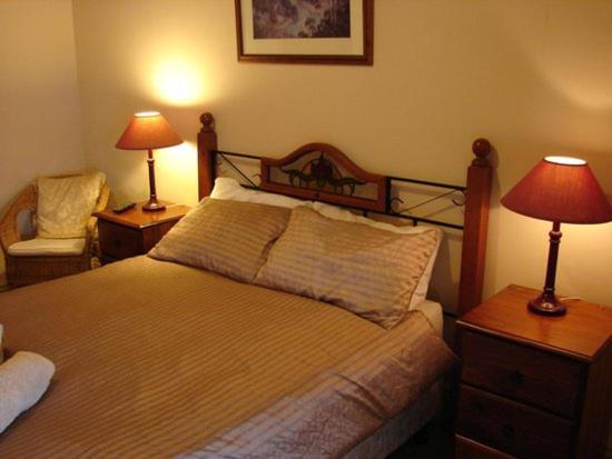 Truro weighbridge motel - Housity