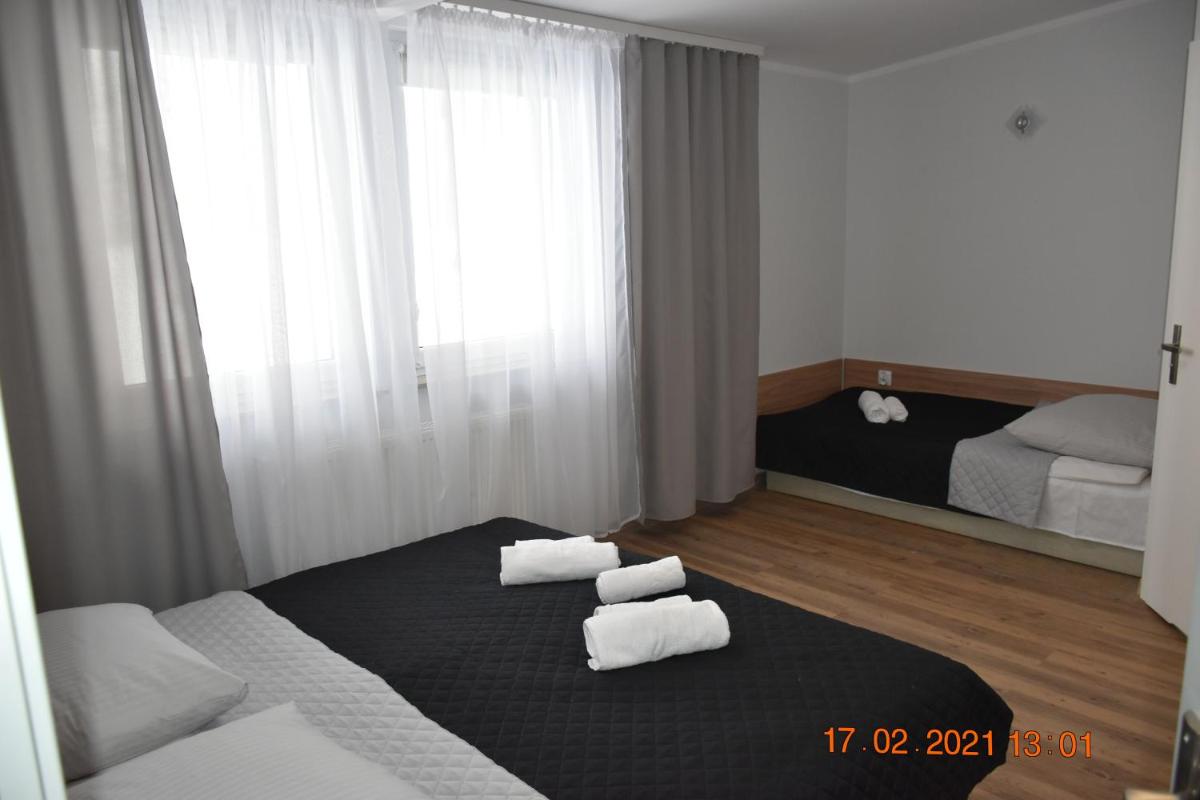 Centrum Sportu i Rekreacji - Housity