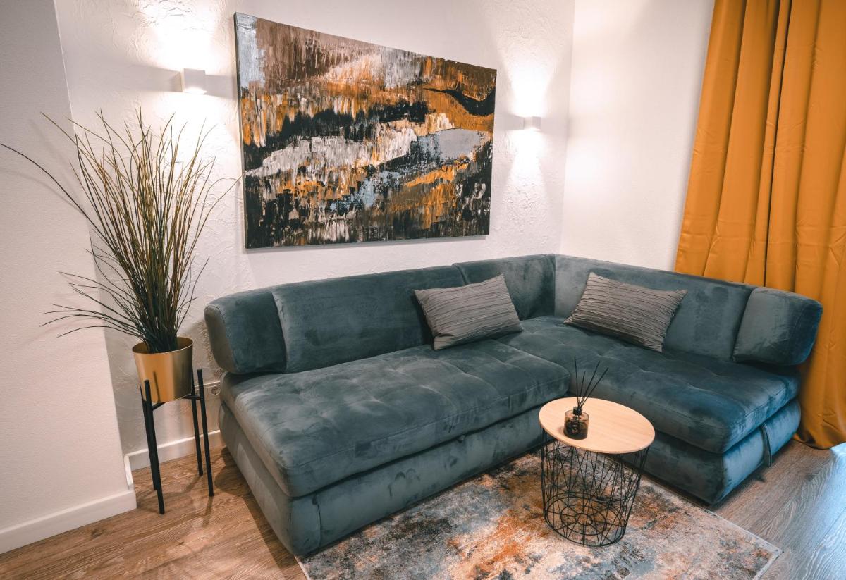 Ravelli 7 Apartment - Housity