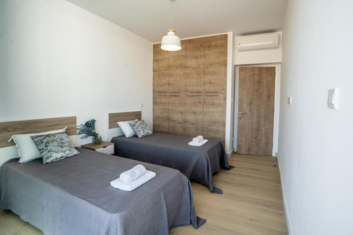 Kinyras 1 Villa 3 - Housity