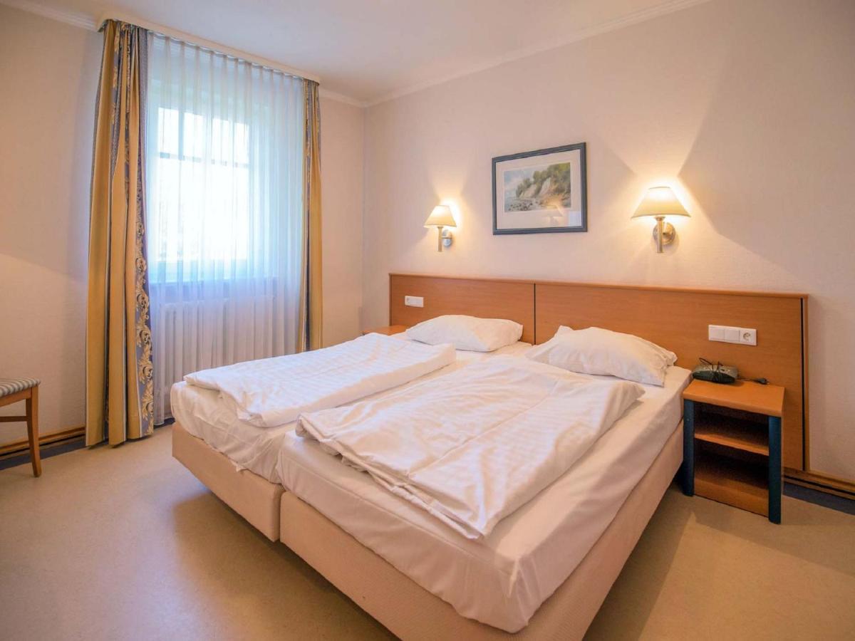 Dünenpark Binz - Klassik Ferienwohnung mit 1 Schlafzimmer und Terrasse im Erdgeschoss 100 - Housity