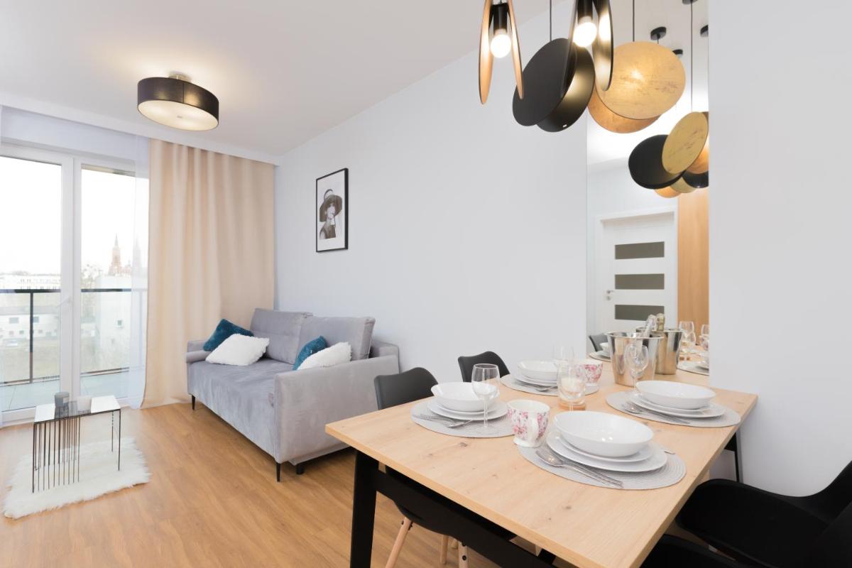 Maloves Apartment NETFLIX - Housity