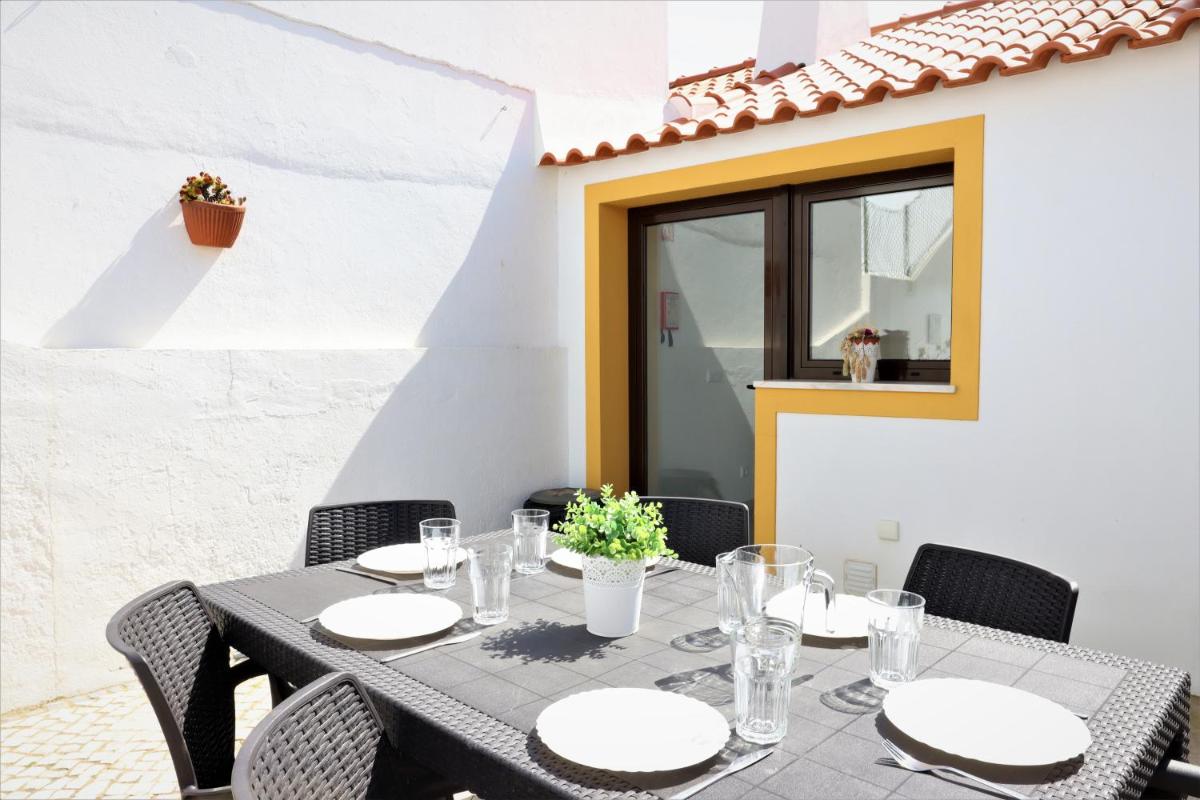 Vila - Mar - Private outdoor Jacuzzi - wifi & airco - by bedzy - Housity