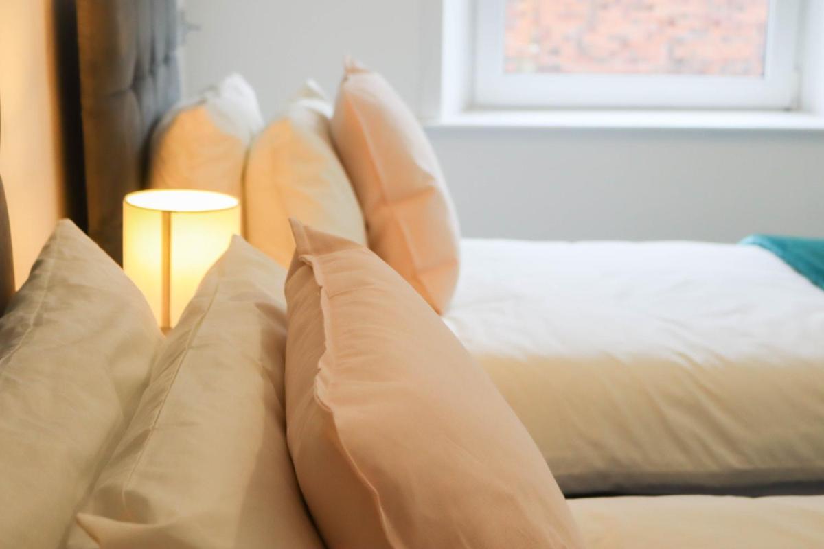Largs Coastal Apartment - Housity
